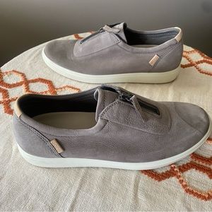 Ecco ‘Soft 7 Zip II’ Nubuck Sneaker Sz 40